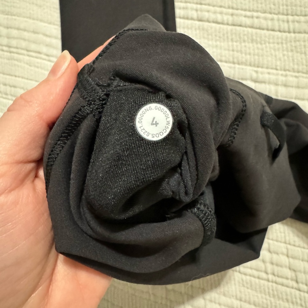 Lululemon Wunder Train HR 25” - Picture 3 of 4